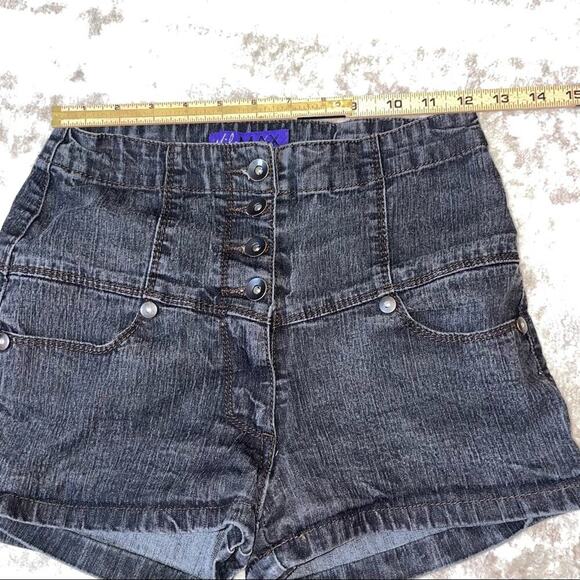 Miley Cyrus Max Azria High Waisted Shorts light washed black denim jean shorts - Picture 3 of 4